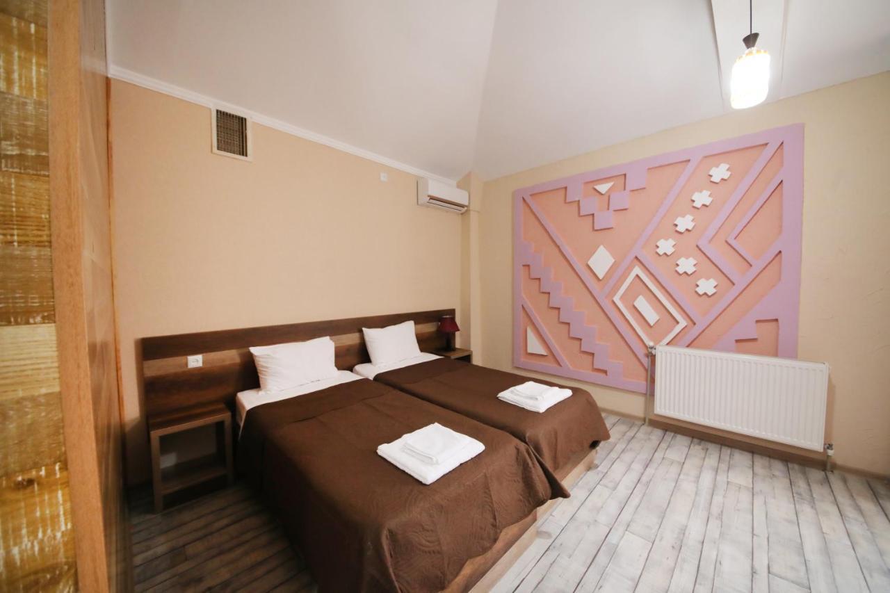 Hotel Tamari Kutaisi Exterior foto